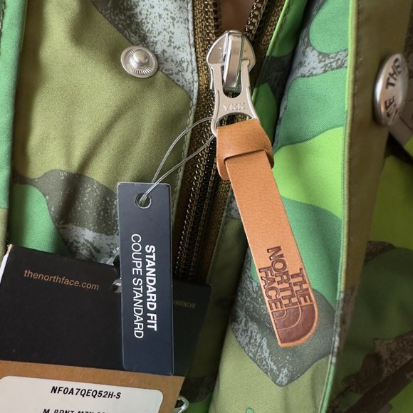 The North Face Jacket TNF Printed DryVent Mountain Supreme Parka Size S - Picture 3 of 8